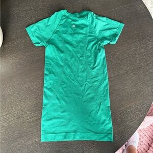 Green Lululemon Swiftly Hip length- tag removed for comfort